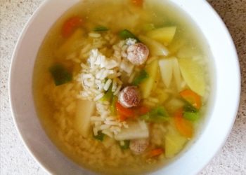 Рецепт супа с домашними колбасками