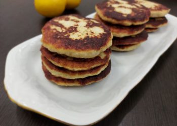 Котлеты из куриной грудки с капустой и геркулесом